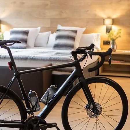 Acta Arthotel